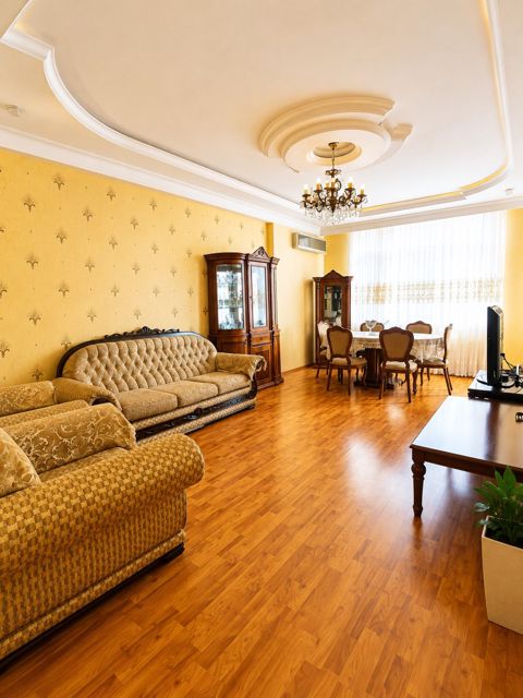 Satılır 2 otaqlı yeni tikili 87 m² — Bakı