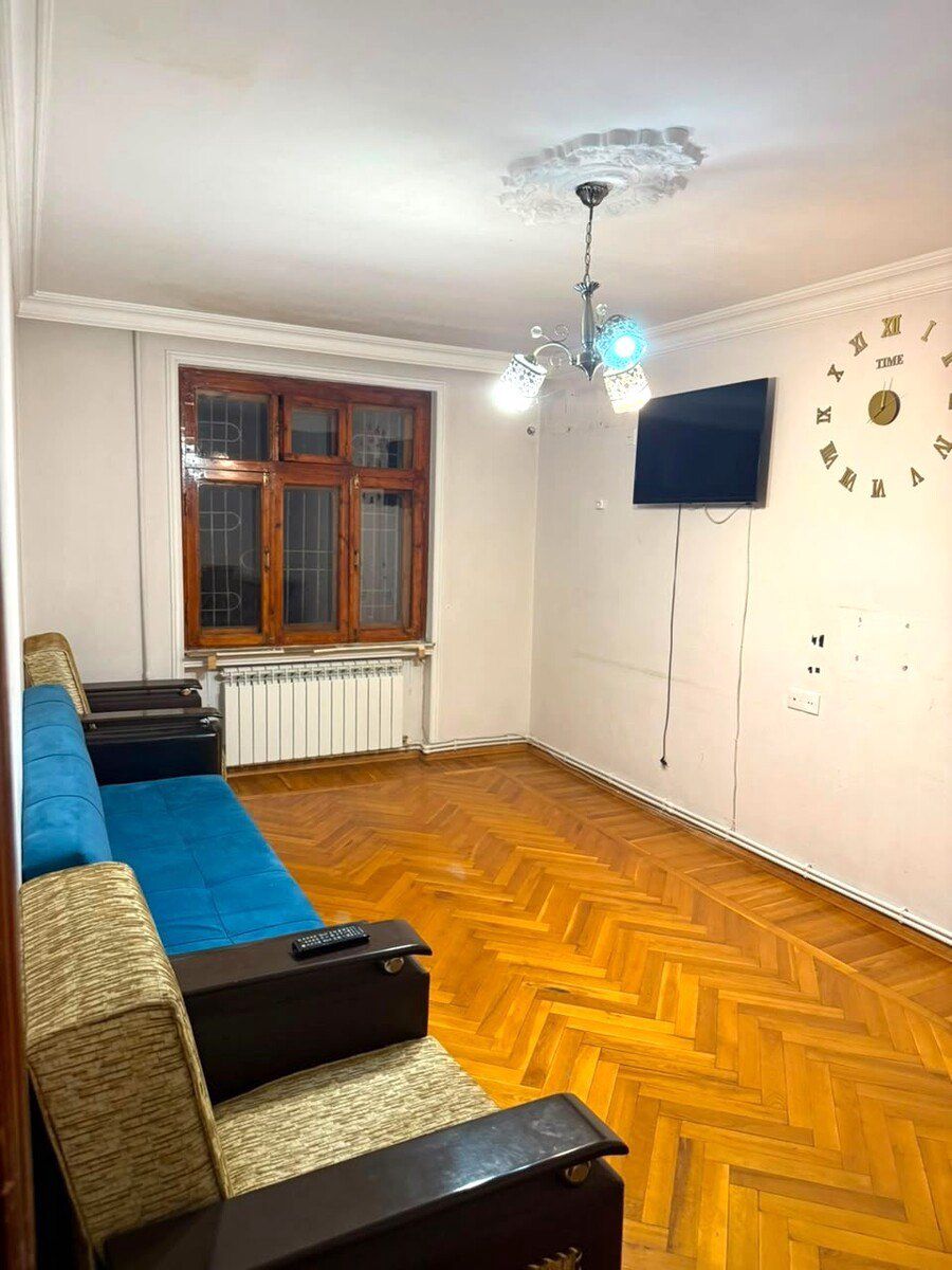 İcarəyə verilir 3 otaqlı köhnə tikili 90 m² — Mənzil, Bakı (2)