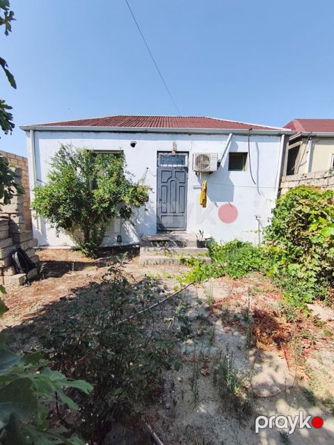 Satılır 2 otaqlı həyət evi/bağ evi 53 m²