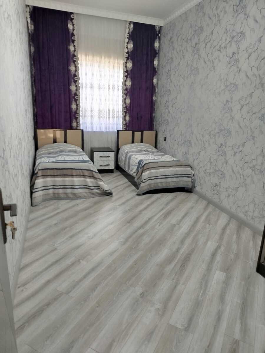 Satılır 4 otaqlı həyət evi/bağ evi 200 m² — Ev, villa, Bakı (10)