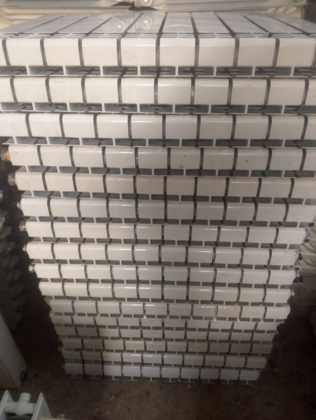 Hər seksiyada hər ölçüdə hər qiymətə radiator var qaranti verilir — Radiatorlar, Masazır (2)