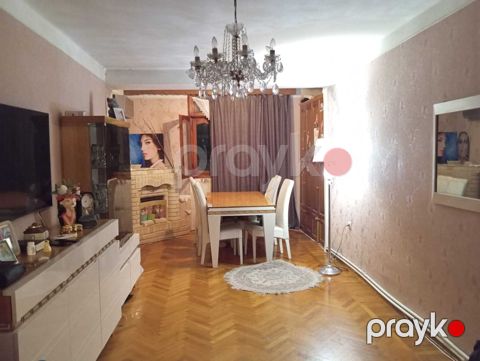 Satılır 2 otaqlı köhnə tikili 50 m²