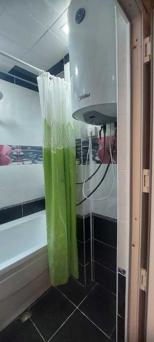 Satılır 1 otaqlı köhnə tikili 57 m² — Mənzil, Bakı (7)
