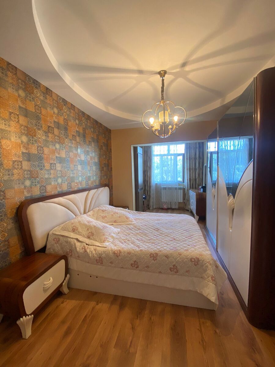 Satılır 3 otaqlı köhnə tikili 66 m² — Mənzil, Bakı (2)
