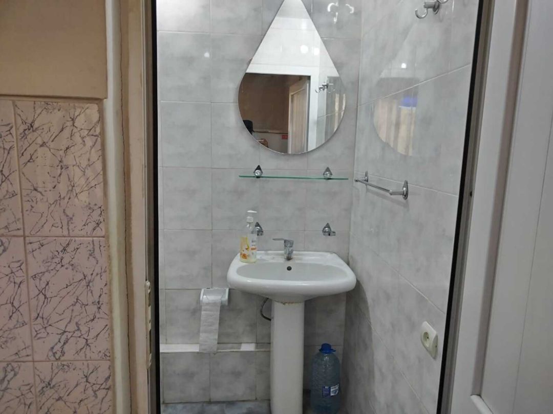 İcarəyə verilir 1 otaqlı köhnə tikili 36 m² — Mənzil, Bakı (7)
