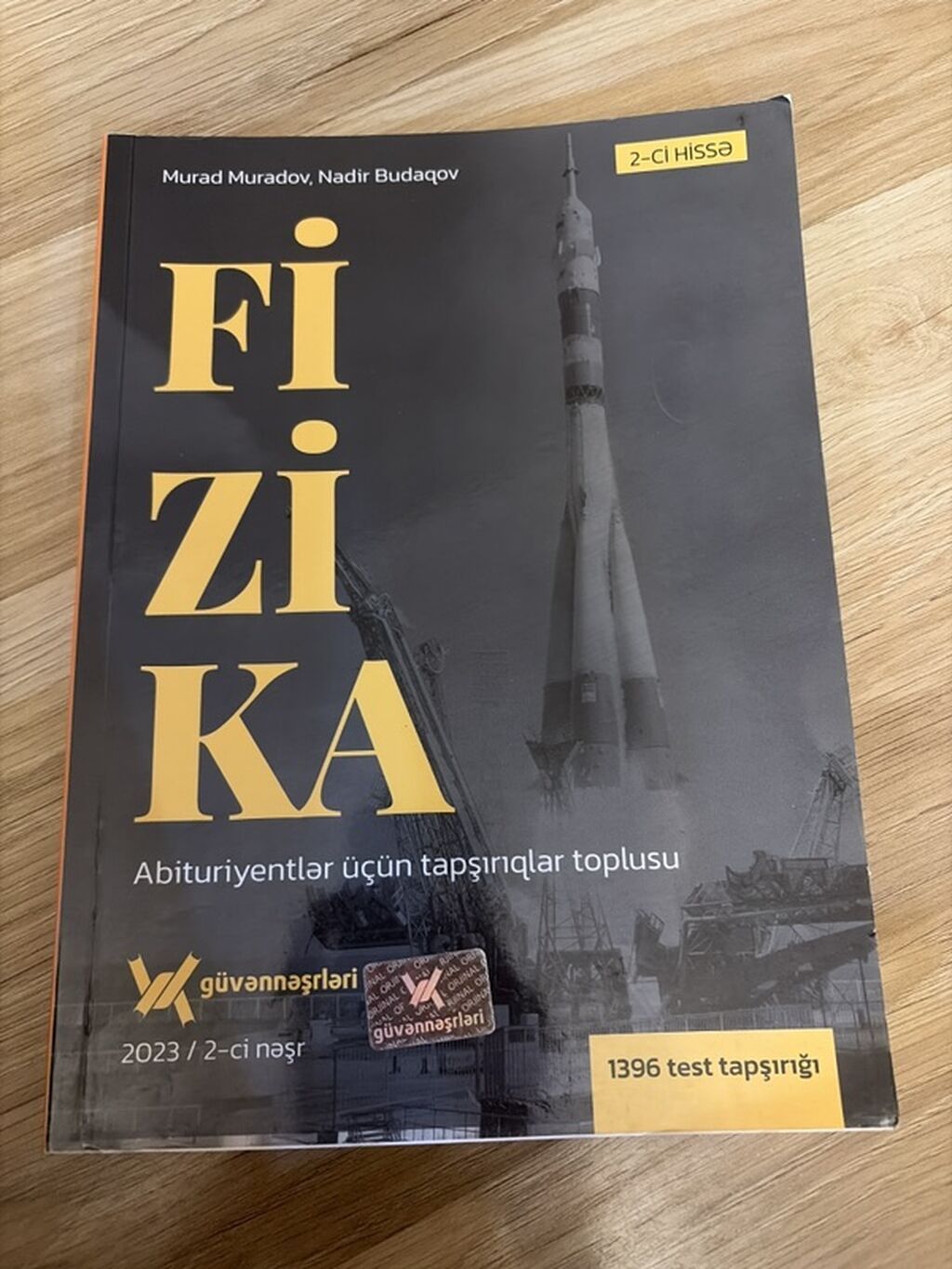 Məhsul: “Fizika – Abituriyentlər üçün tapşırıqlar toplusu” (2-ci — Kitablar və jurnallar, Bakı
