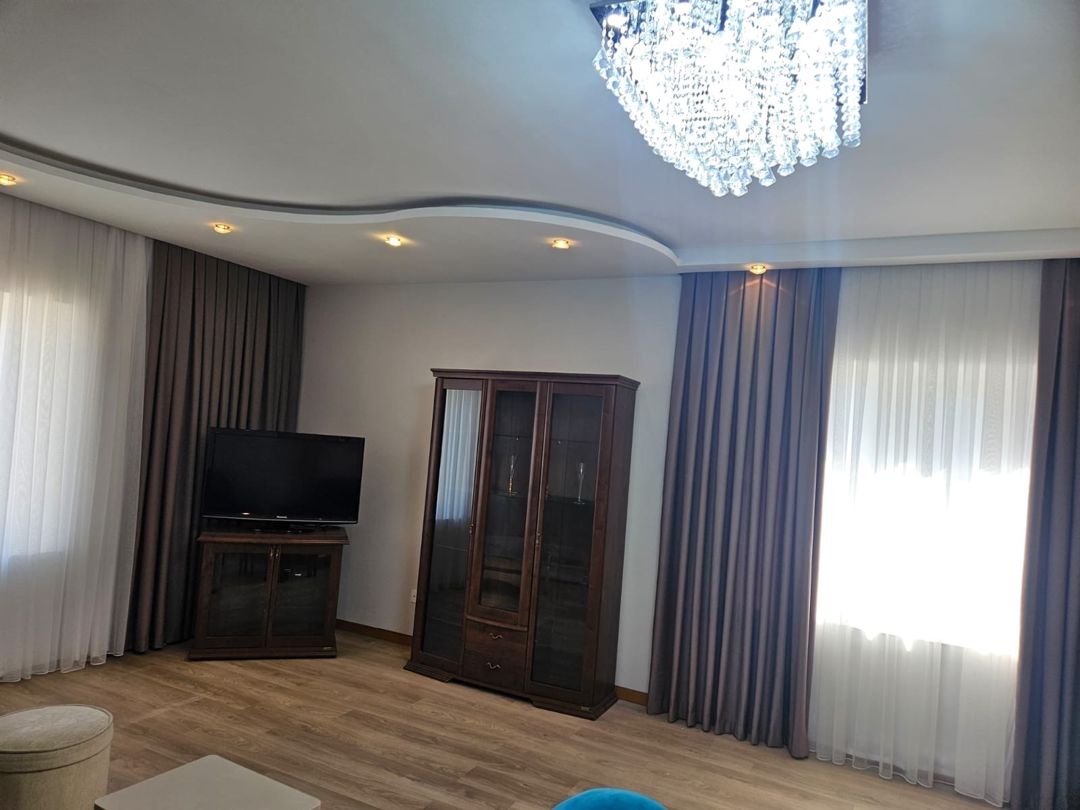 İcarəyə verilir 3 otaqlı yeni tikili 150 m² — Mənzil, Bakı (4)