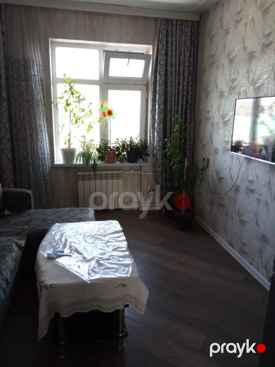 Satılır 4 otaqlı köhnə tikili 100 m² — Mənzil, Bakı (7)
