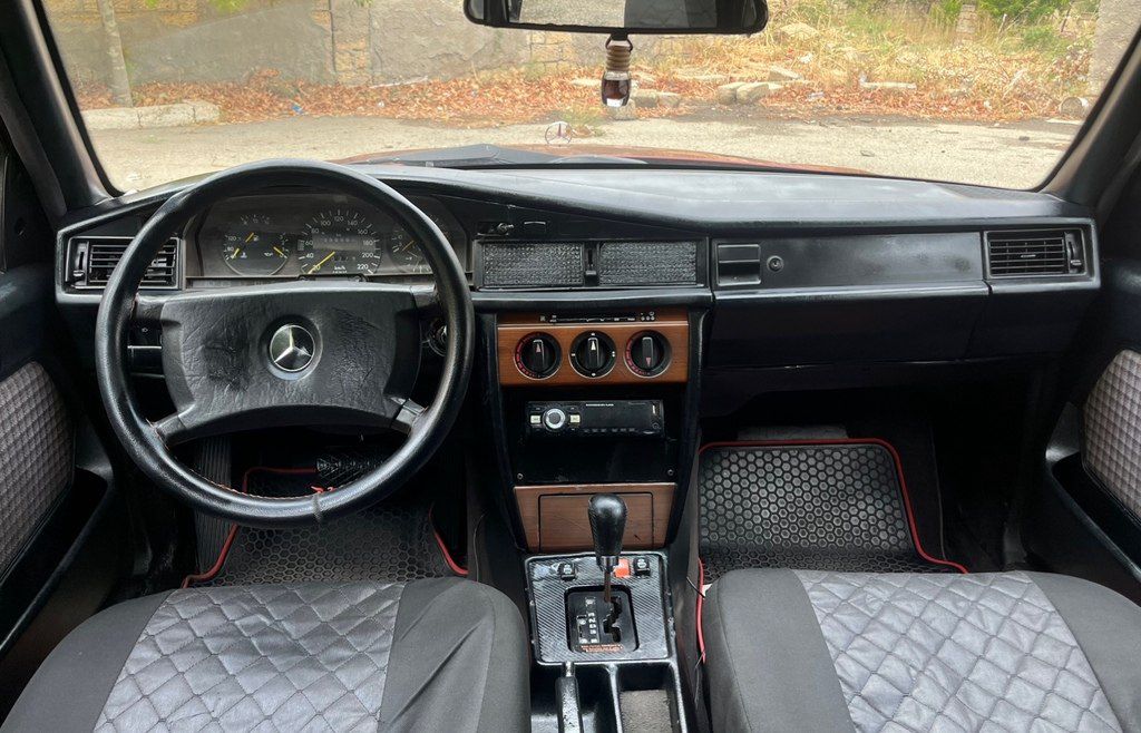 Mercedes 190, 2.0 L, 1991 il, 278 000 km — Avtomobillər, Bakı (8)