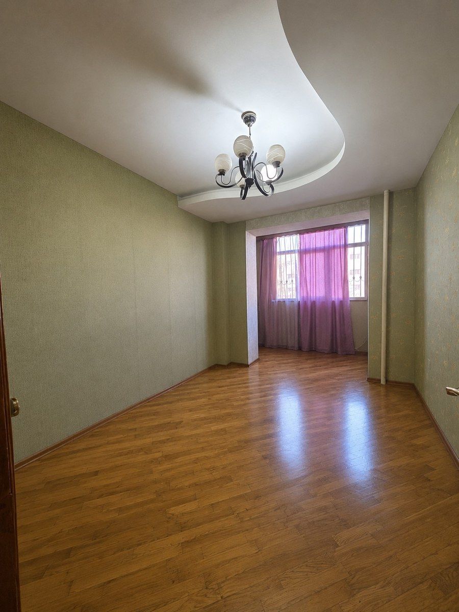 Satılır 3 otaqlı köhnə tikili 90 m² — Mənzil, Bakı (3)