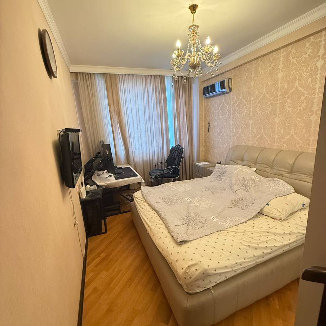 Satılır 4 otaqlı yeni tikili 160 m² — Mənzil, Bakı (12)