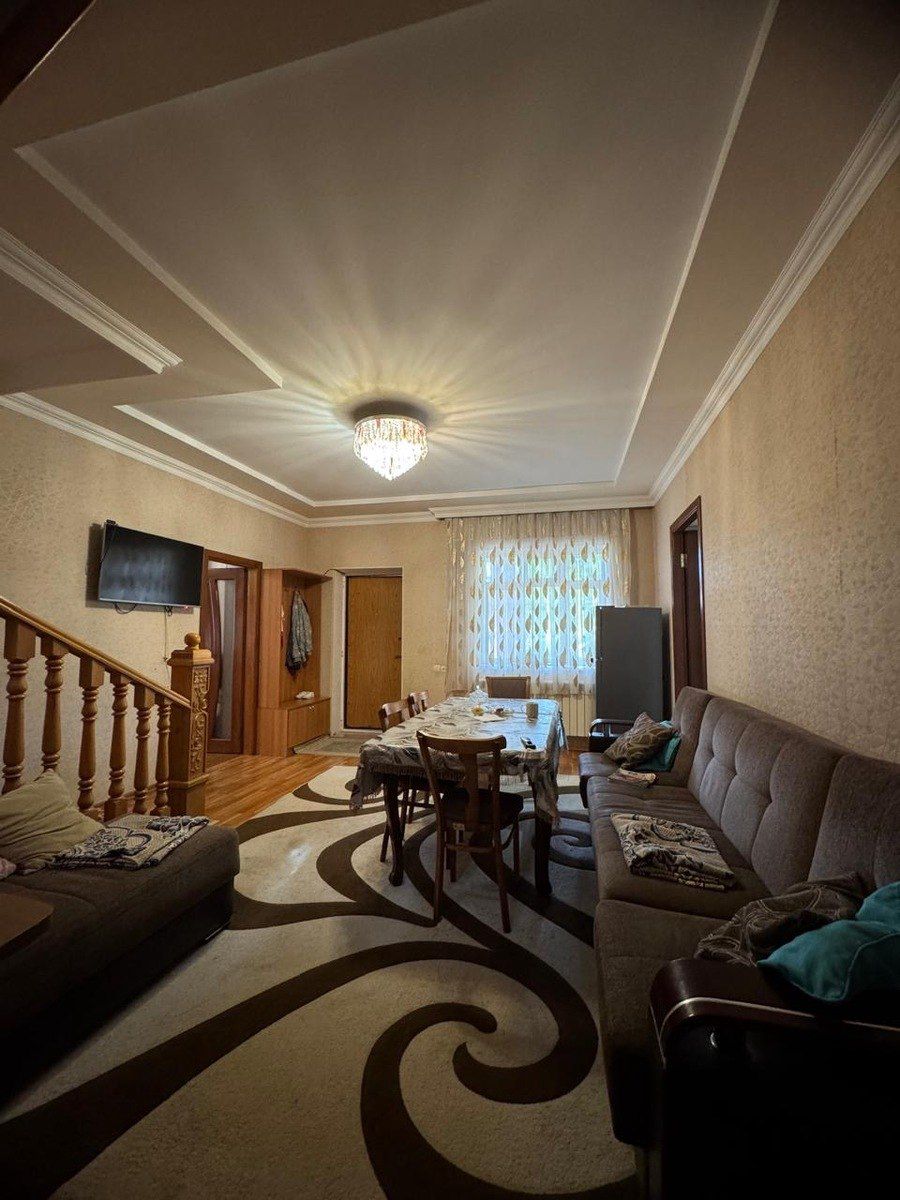 Satılır 6 otaqlı həyət evi/bağ evi 200 m² — Ev, villa, Bakı (11)
