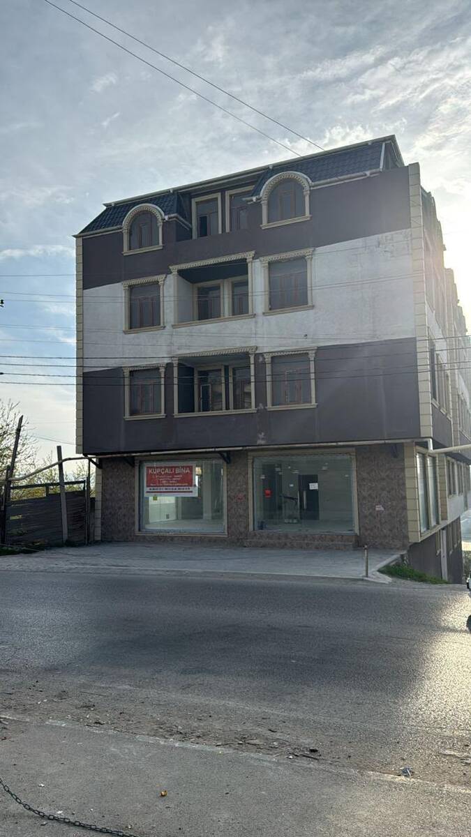 Satılır obyekt 2282 m² — Əmlak, Bakı