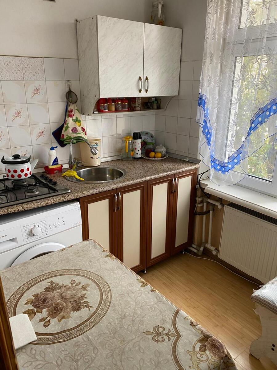Satılır 1 otaqlı köhnə tikili 40 m² — Mənzil, Bakı (7)