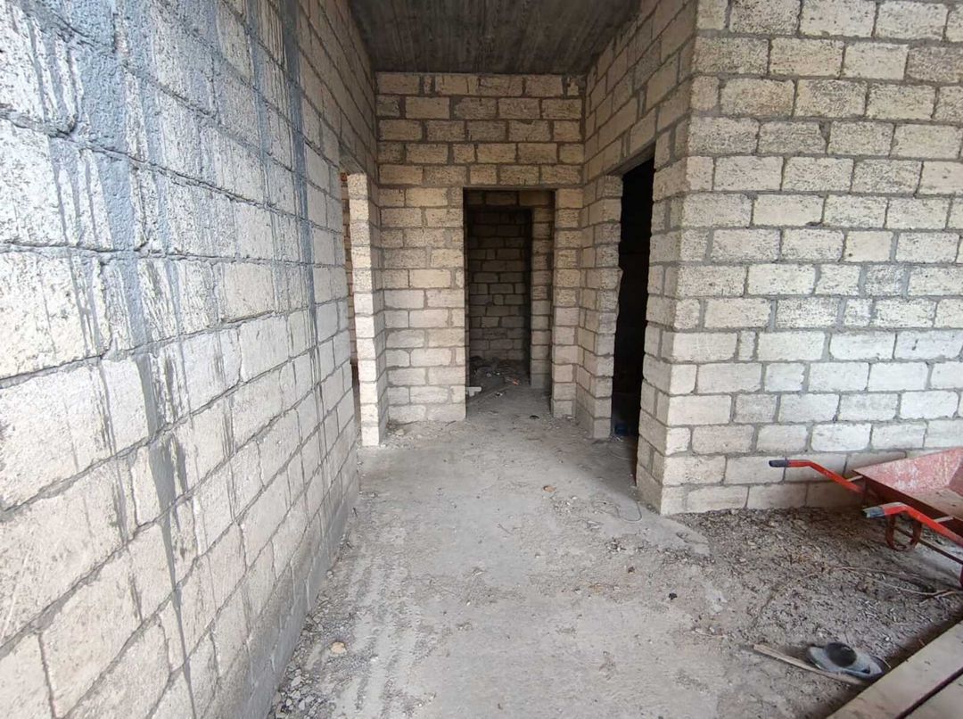 Satılır 4 otaqlı həyət evi/bağ evi 220 m² — Ev, villa, Bakı (8)
