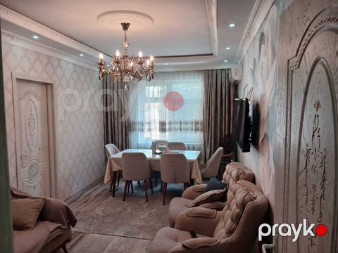 Satılır 2 otaqlı köhnə tikili 45 m²