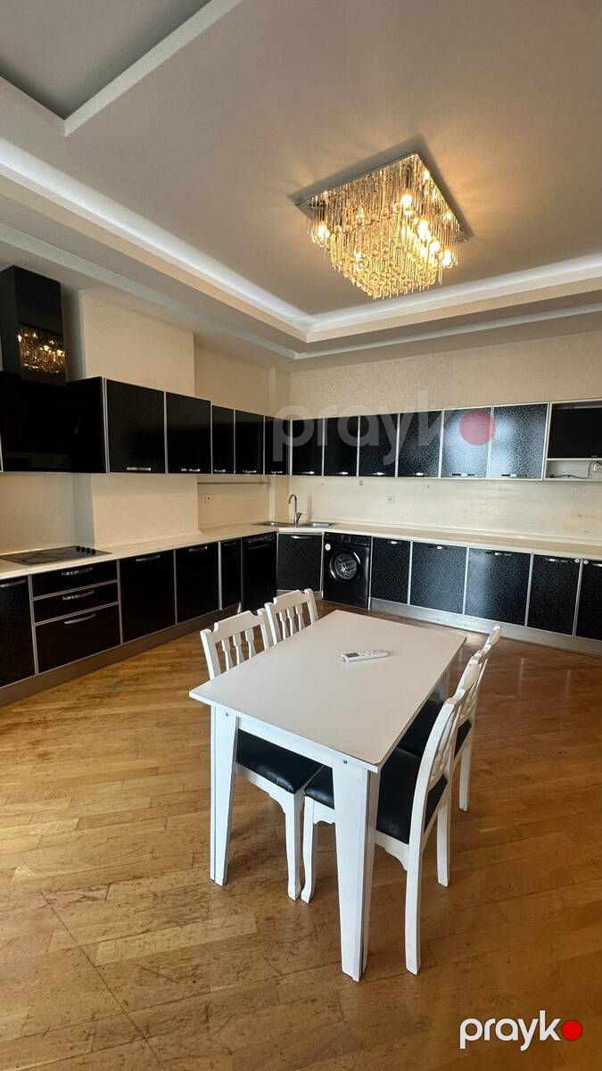 İcarəyə verilir 4 otaqlı yeni tikili 230 m² — Mənzil, Bakı (2)
