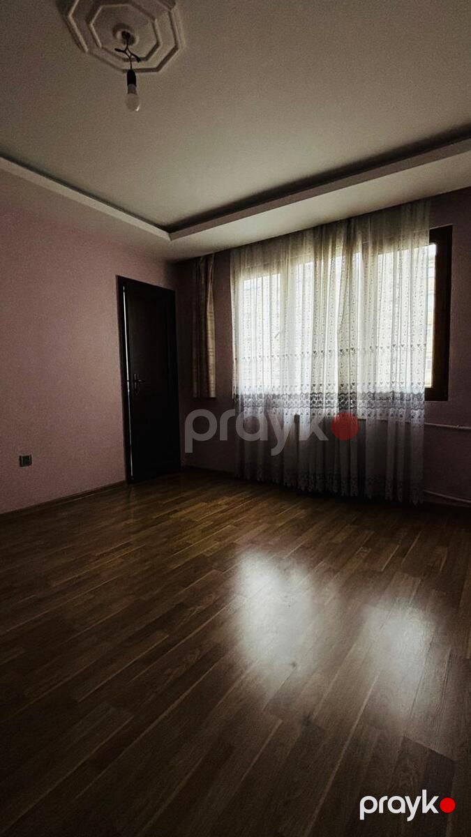 Satılır 3 otaqlı köhnə tikili 90 m² — Mənzil, Bakı (10)