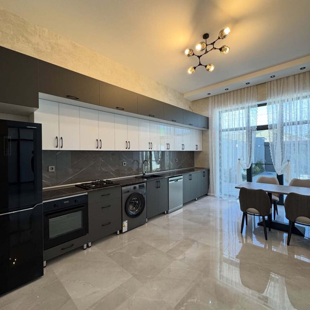 Satılır 4 otaqlı həyət evi/bağ evi 270 m² — Ev, villa, Bakı (6)