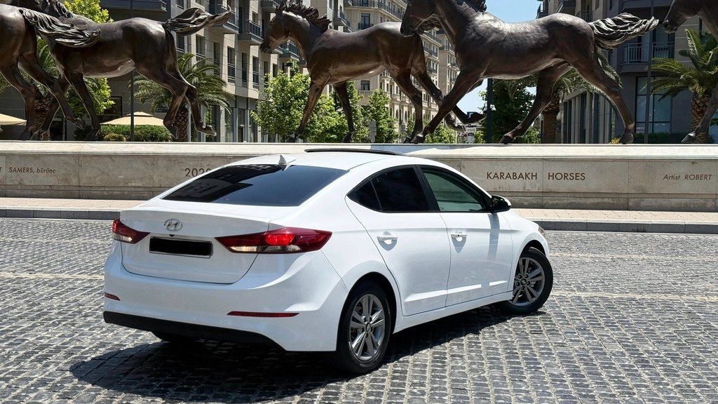 Hyundai Elantra, 2.0 L, 2017 il, 214 043 km — Avtomobillər, Bakı (6)