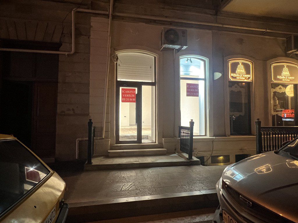 İcarəyə verilir obyekt 110 m² — Əmlak, Bakı (2)