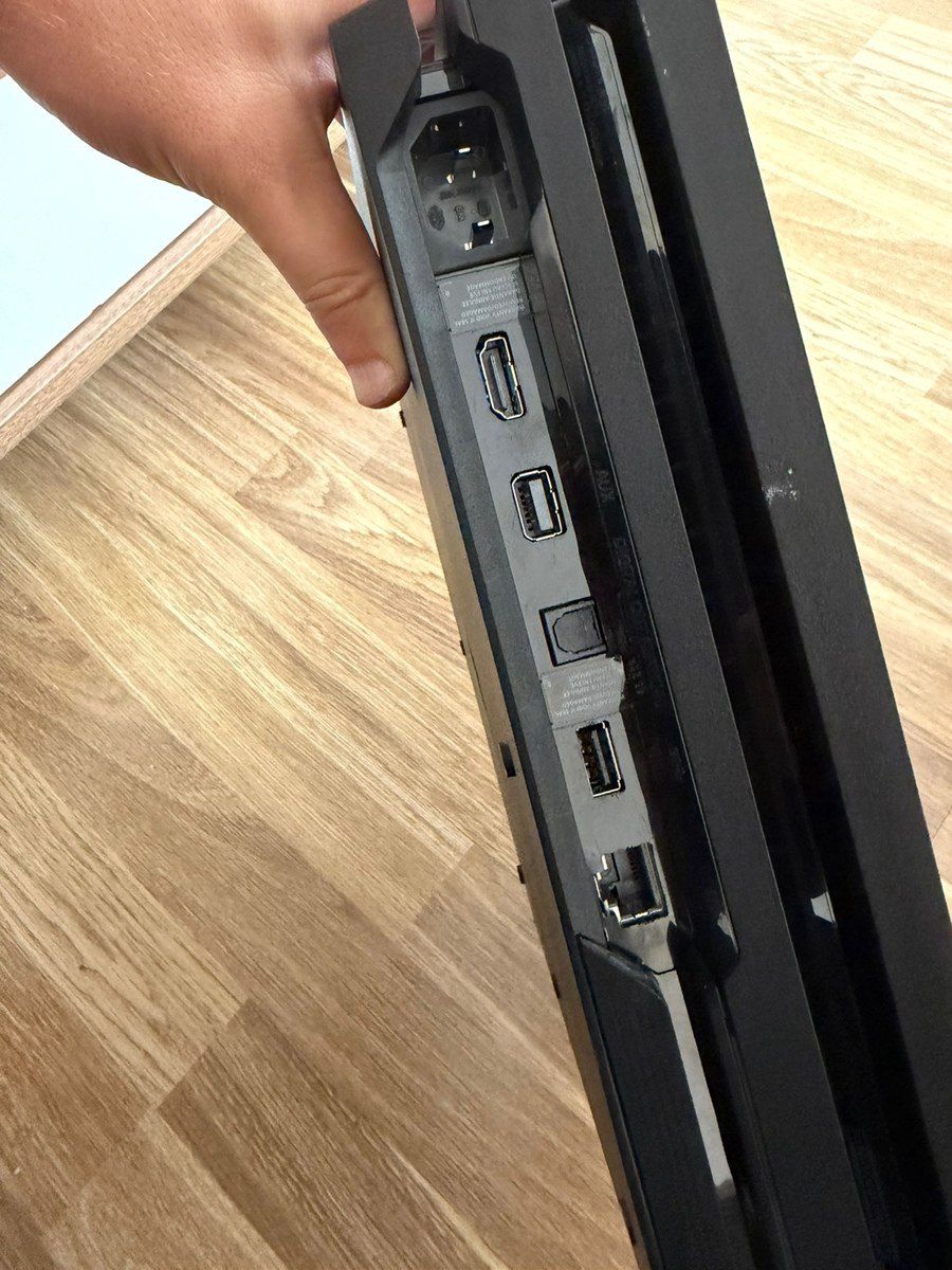 PlayStation 4 Pro 1TB — Elektronika, Bakı (2)