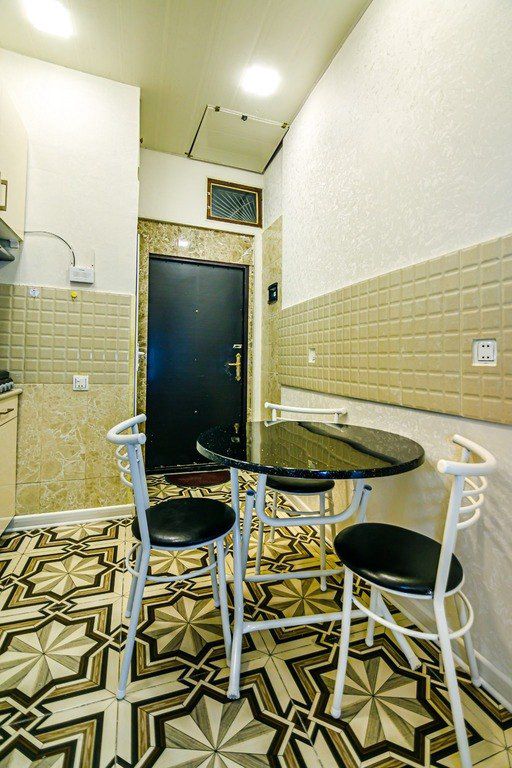 İcarəyə verilir 1 otaqlı köhnə tikili 42 m² — Mənzil, Bakı (7)