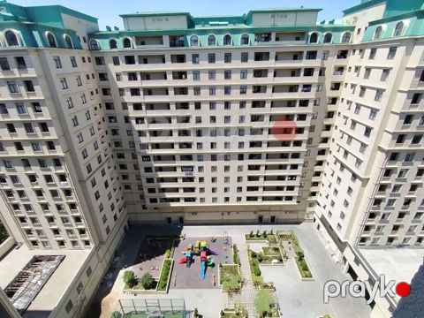 3 otaqlı, Yeni tikili, 166 kv. m