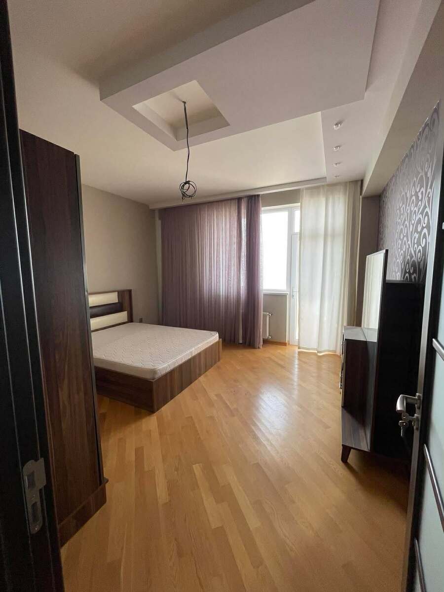 İcarəyə verilir 3 otaqlı yeni tikili 130 m² — Mənzil, Bakı (6)