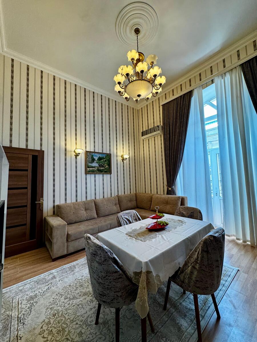 İcarəyə verilir 2 otaqlı köhnə tikili 70 m² — Mənzil, Bakı (6)