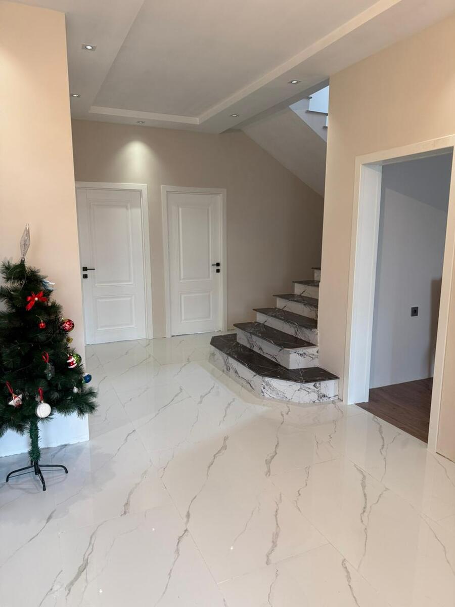 Satılır 6 otaqlı həyət evi/bağ evi 240 m² — Ev, villa, Bakı (12)