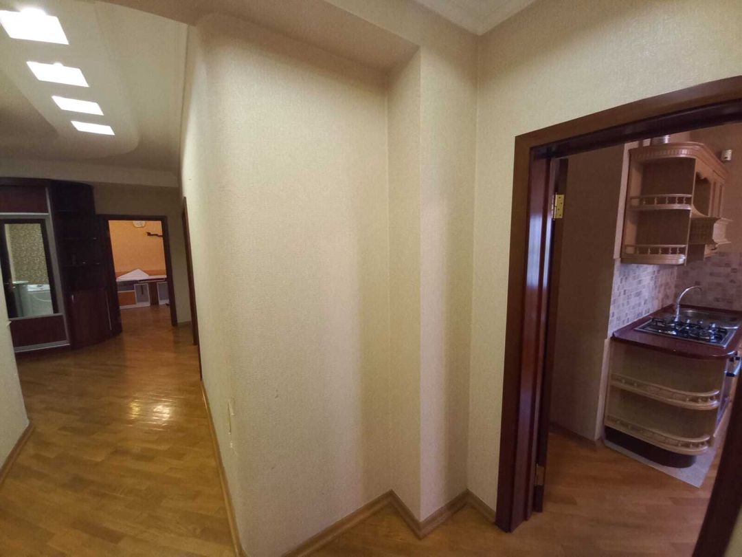 İcarəyə verilir 3 otaqlı yeni tikili 130 m² — Mənzil, Bakı (12)