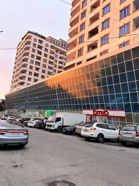 Satılır 4 otaqlı yeni tikili 158 m² — Bakı