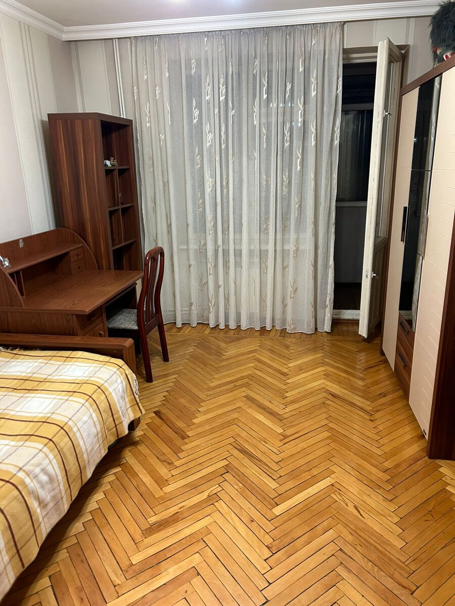 İcarəyə verilir 4 otaqlı köhnə tikili 110 m² — Mənzil, Bakı (6)