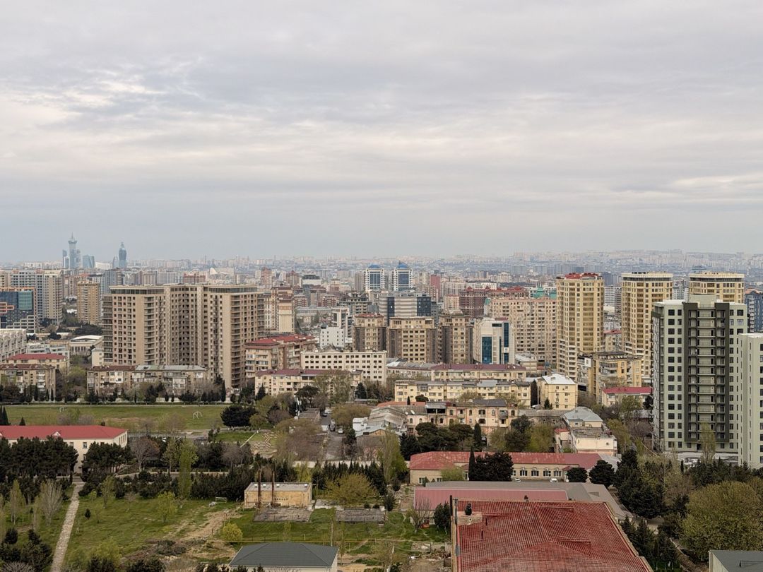 Satılır 4 otaqlı yeni tikili 240 m² — Mənzil, Bakı (12)