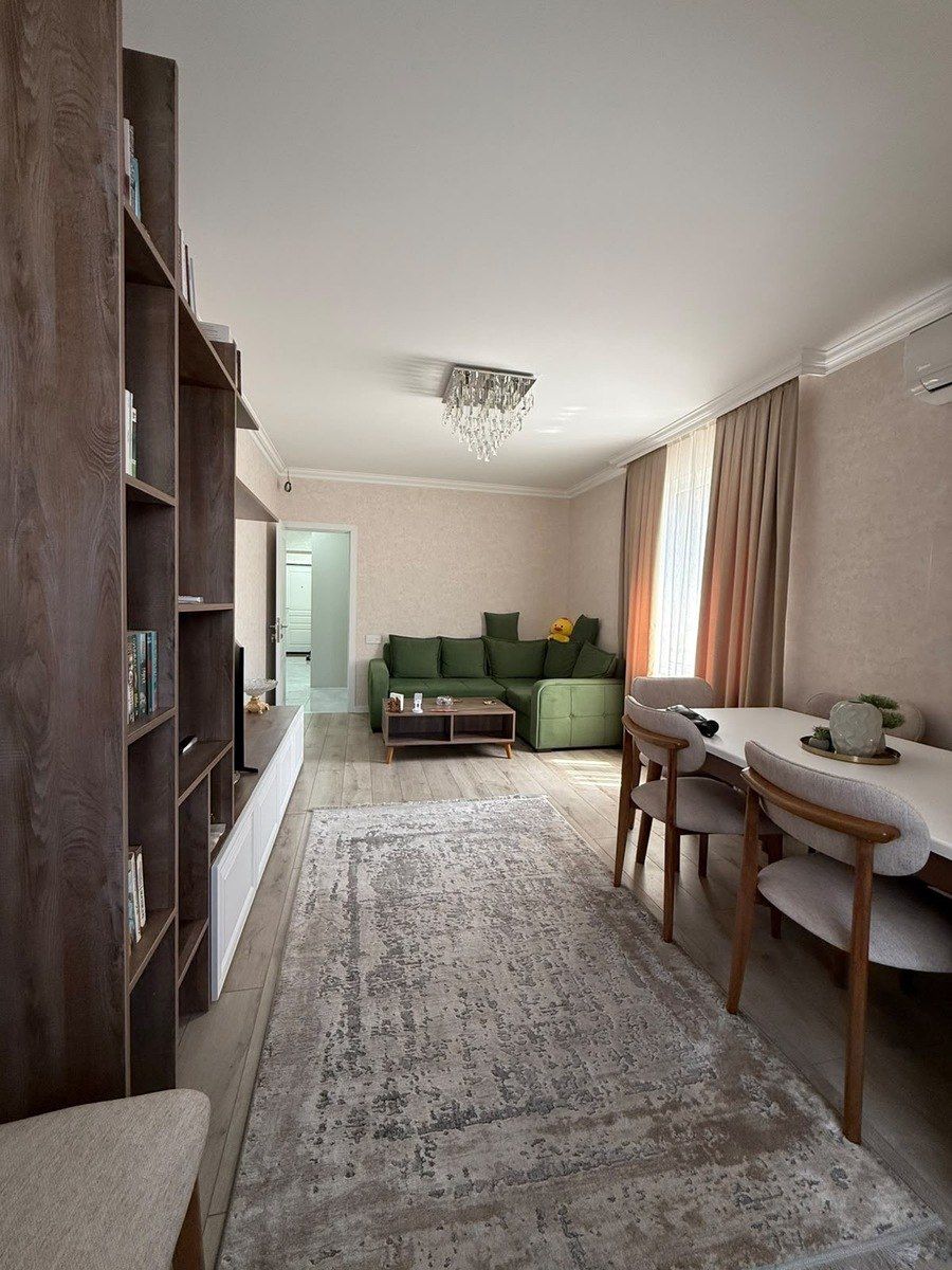 Satılır 2 otaqlı köhnə tikili 70 m² — Mənzil, Bakı (5)