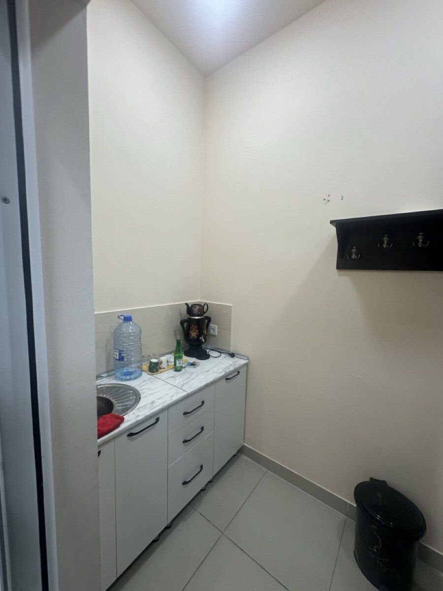 Satılır obyekt 42 m² — Əmlak, Bakı (10)