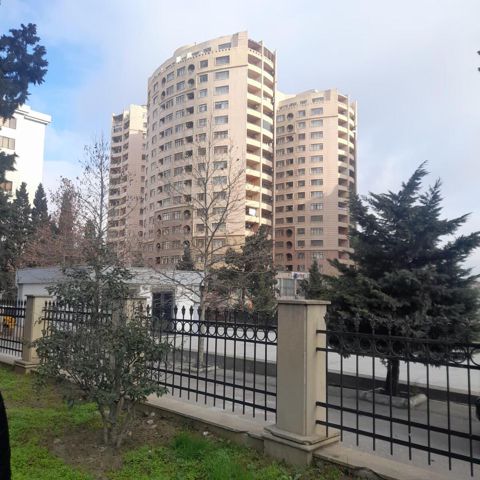 İcarəyə verilir obyekt 48 m² — Bakı