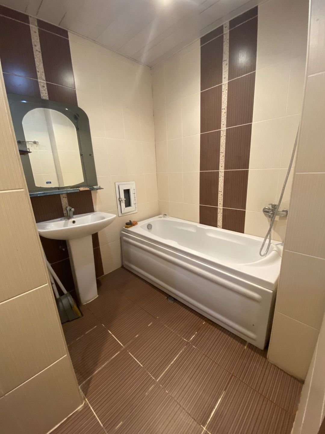 Satılır 1 otaqlı yeni tikili 70 m² — Mənzil, Bakı (11)