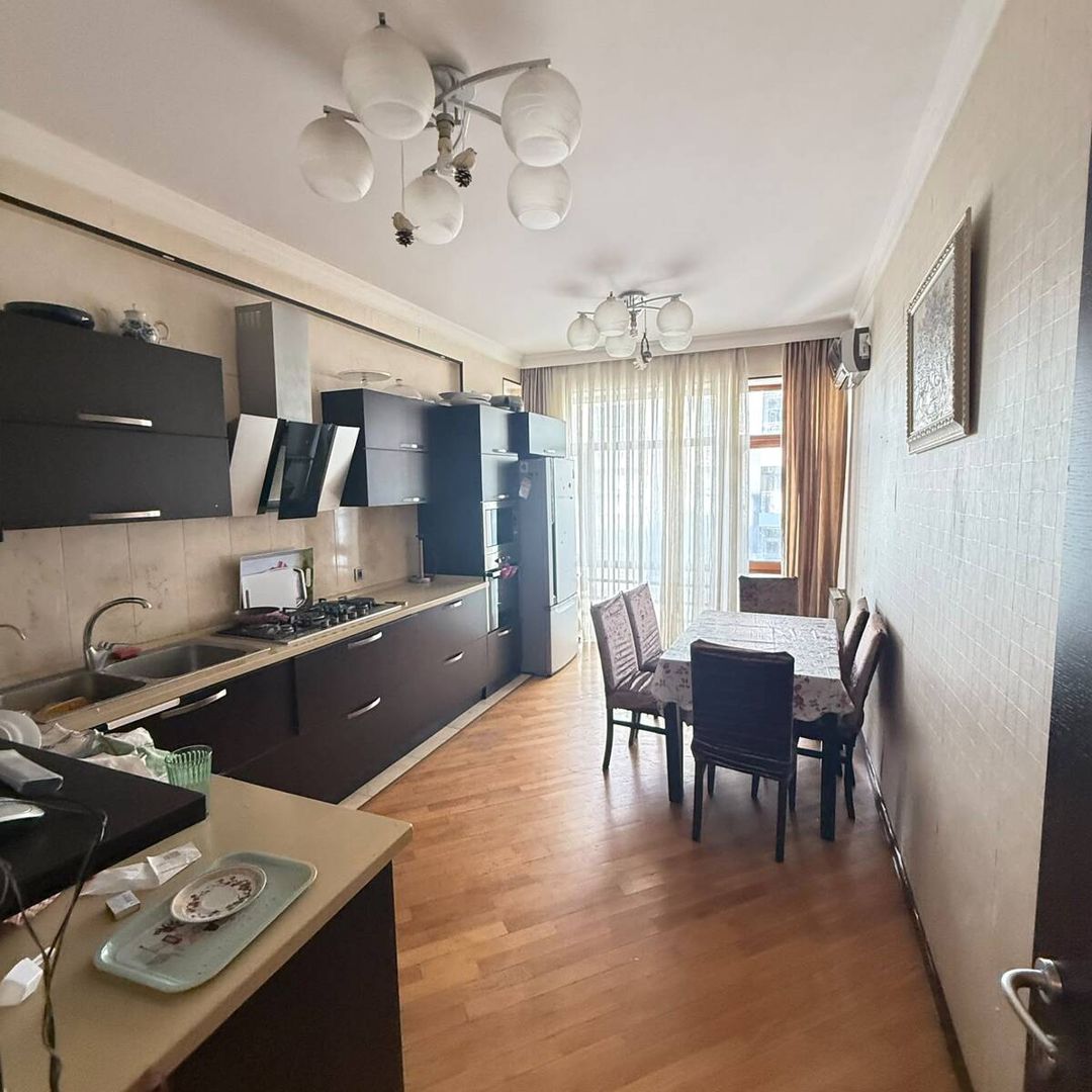 Satılır 4 otaqlı yeni tikili 160 m² — Mənzil, Bakı (9)