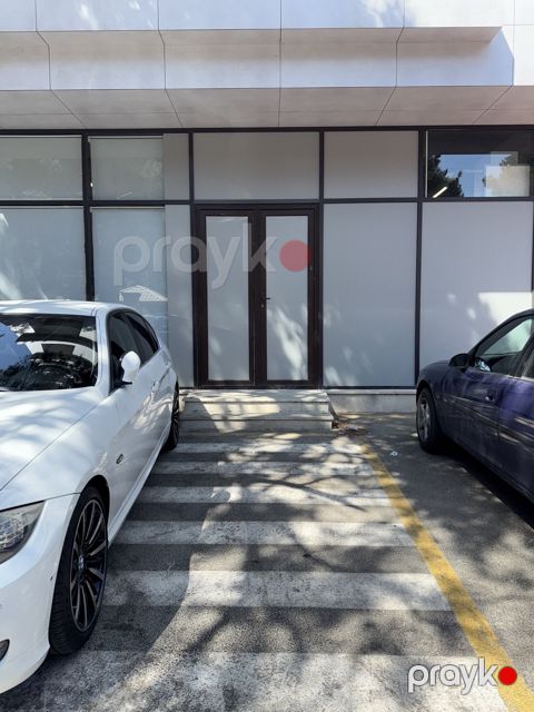 İcarəyə verilir obyekt 300 m²