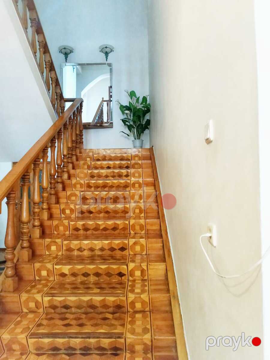 Satılır 10 otaqlı həyət evi/bağ evi 1000 m² — Ev, villa, Bakı (5)