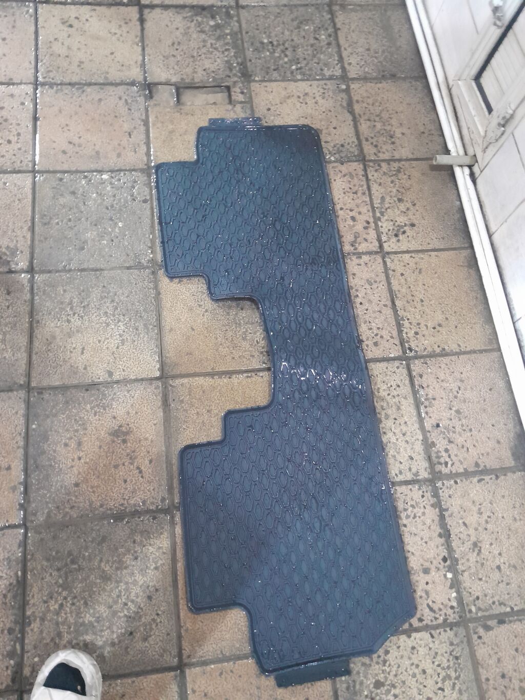 Avtomobil üçün ayaqaltı, İşlənmiş, Dəri, 05, Ödənişli çatdırılma — Avto, Bakı