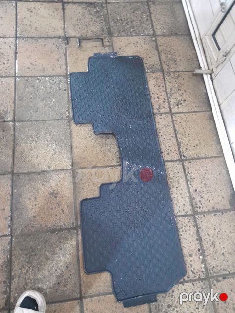 Avtomobil üçün ayaqaltı, İşlənmiş, Dəri, 05, Ödənişli çatdırılma — Bakı