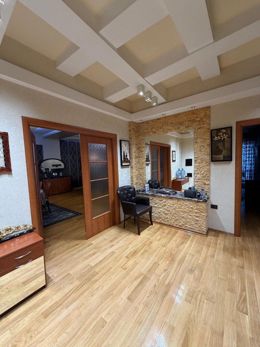 Satılır 3 otaqlı yeni tikili 195 m² — Mənzil, Bakı (8)