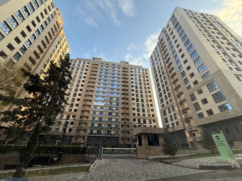 Satılır 3 otaqlı yeni tikili 100 m² — Bakı