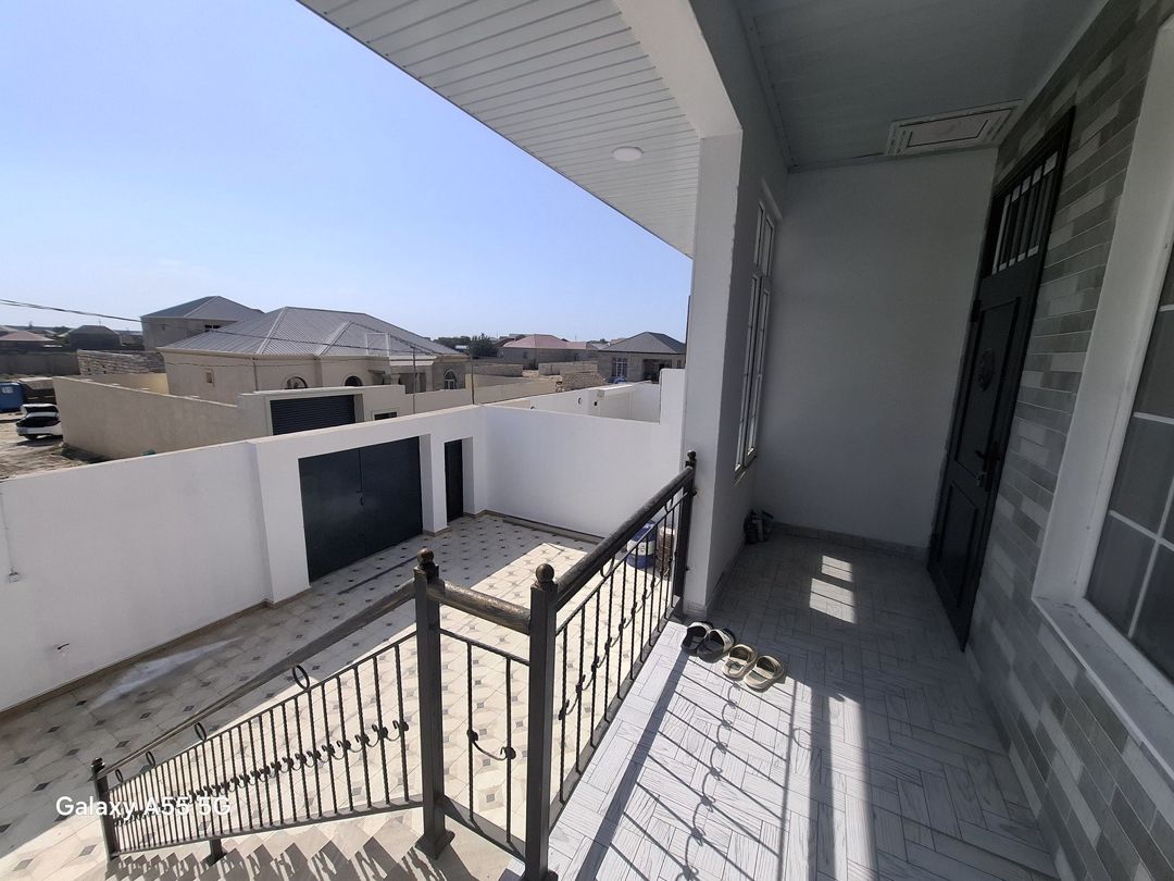 Satılır 4 otaqlı həyət evi/bağ evi 170 m² — Ev, villa, Bakı (8)