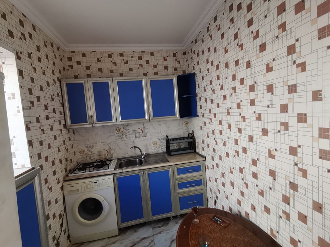 Binəqədi rayonunda 3 otaqlı həyət evi kirayə — Ev, villa, Bakı (6)