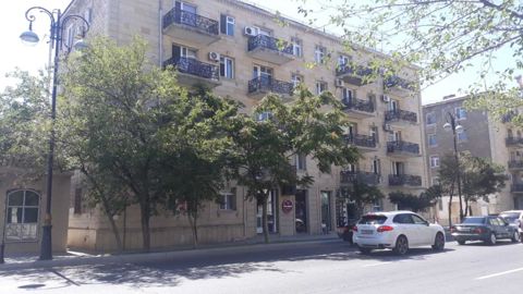 İcarəyə verilir 2 otaqlı köhnə tikili 50 m² — Bakı