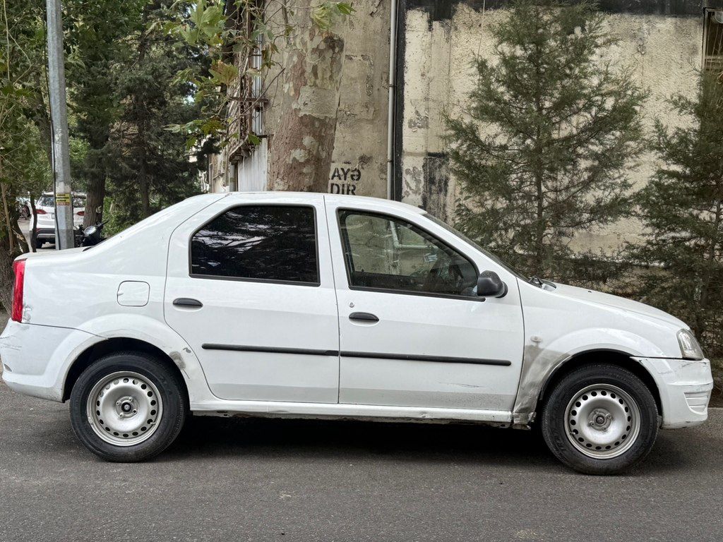 Renault Logan, 1.4 L, 2012 il, 350 000 km — Avtomobillər, Bakı (4)